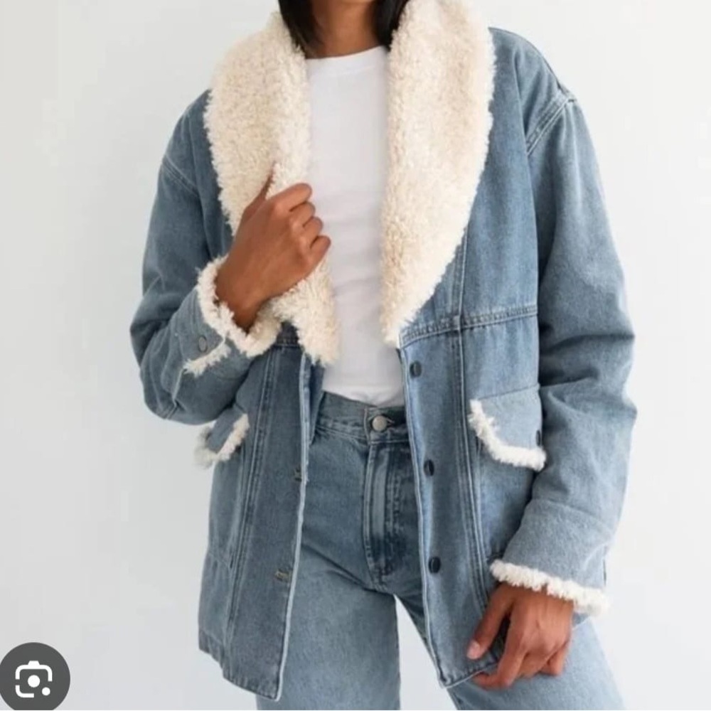 Women's Blue Denim Jacket with Cream Sherpa Lining